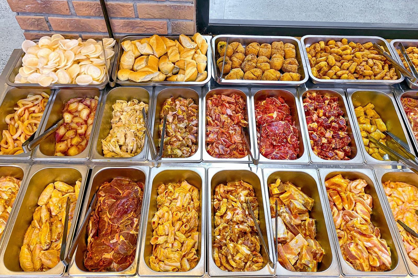 Ẩm thực buffet tại Đồng Hới phát triển không ngừng với vô vàn hương vị đặc sắc 