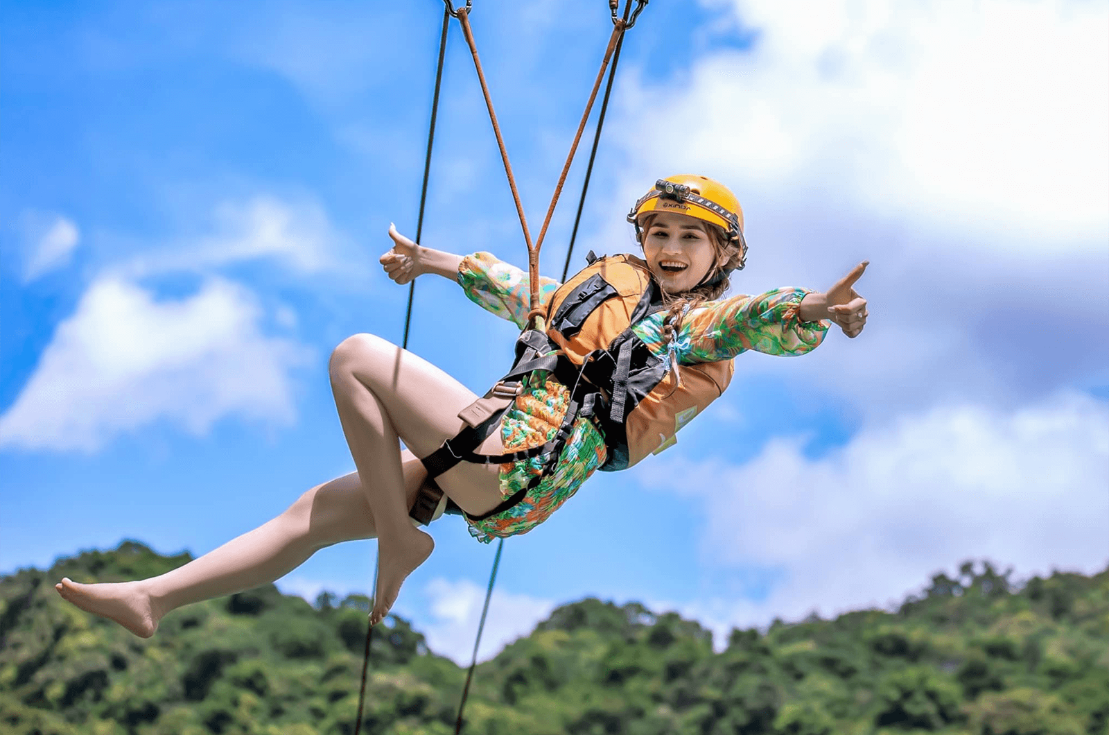 Động thiên đường sông chày hang tối 