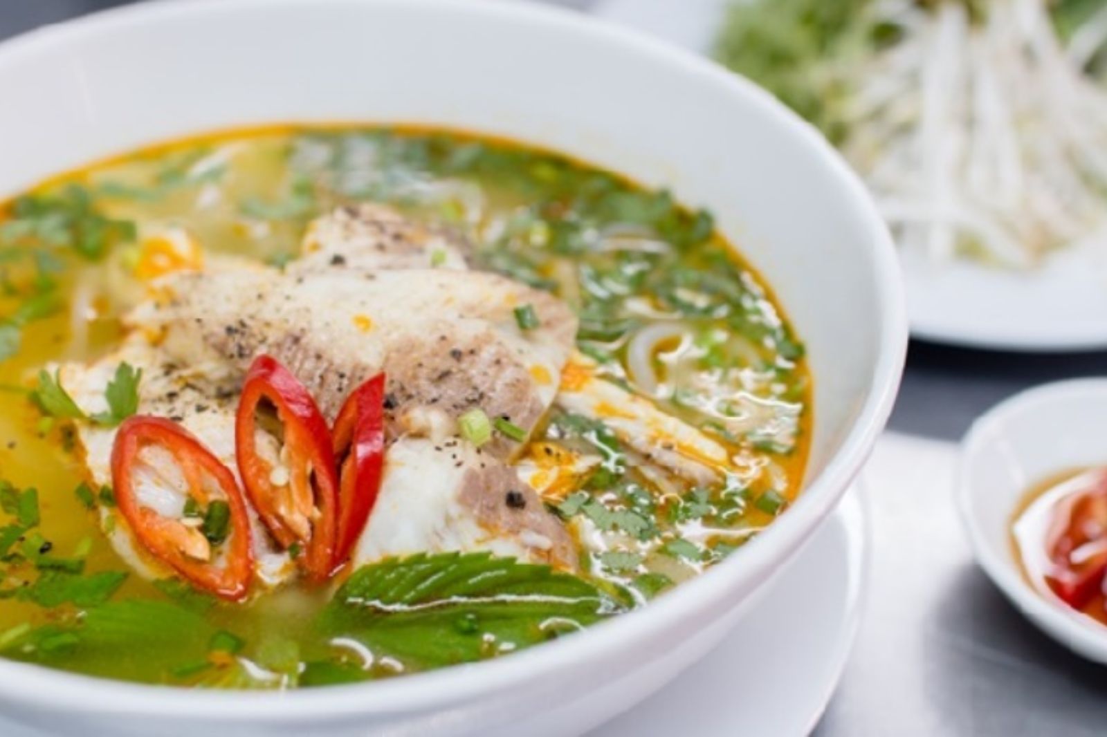 Ảnh: Bánh canh cá trắm