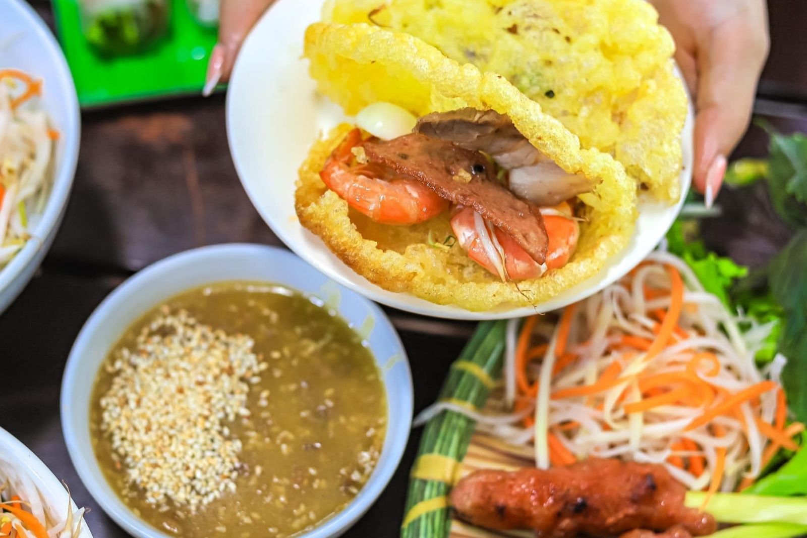 Bánh khoái Quảng Trị dân dã