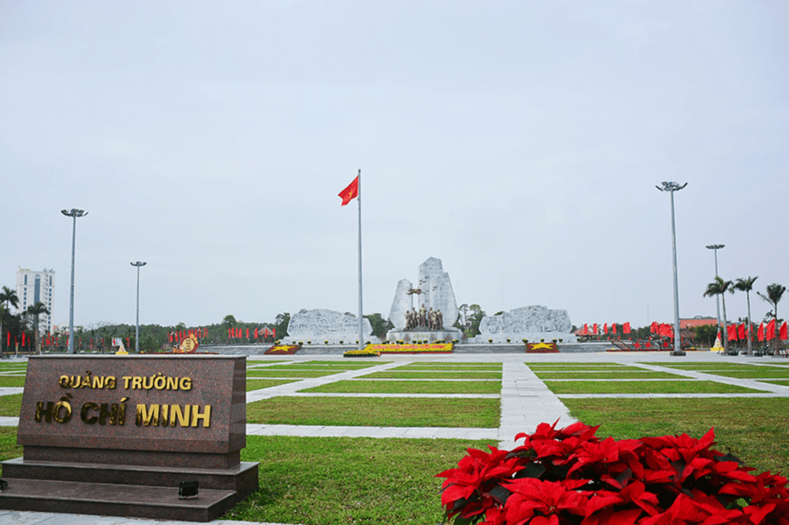 Biểu tượng của lòng biết ơn và khát vọng vươn mình