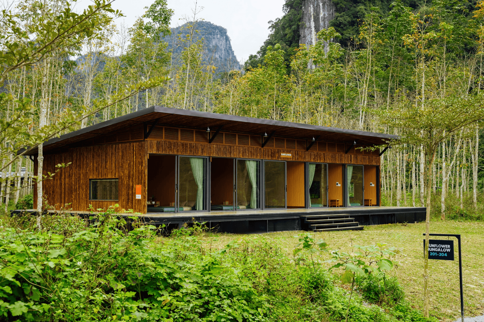 Blue Diamond Retreat