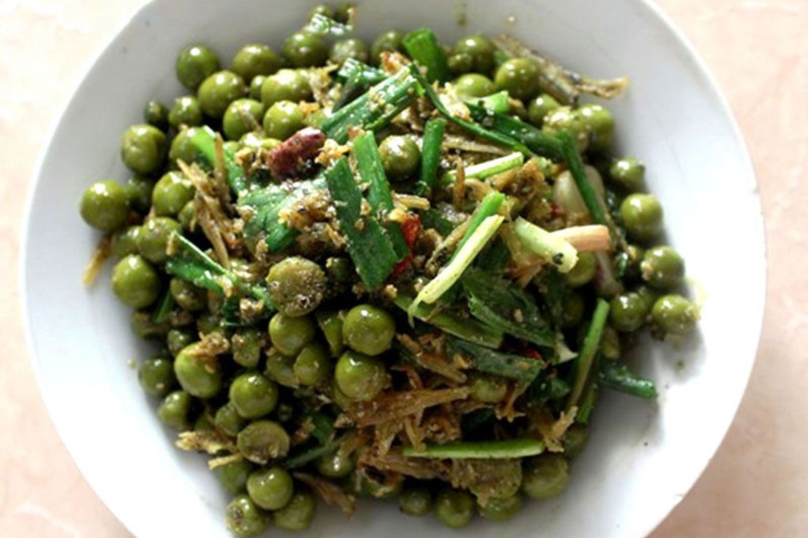 Cà Lào là loại cà mọc tự nhiên ở vùng Minh Hóa