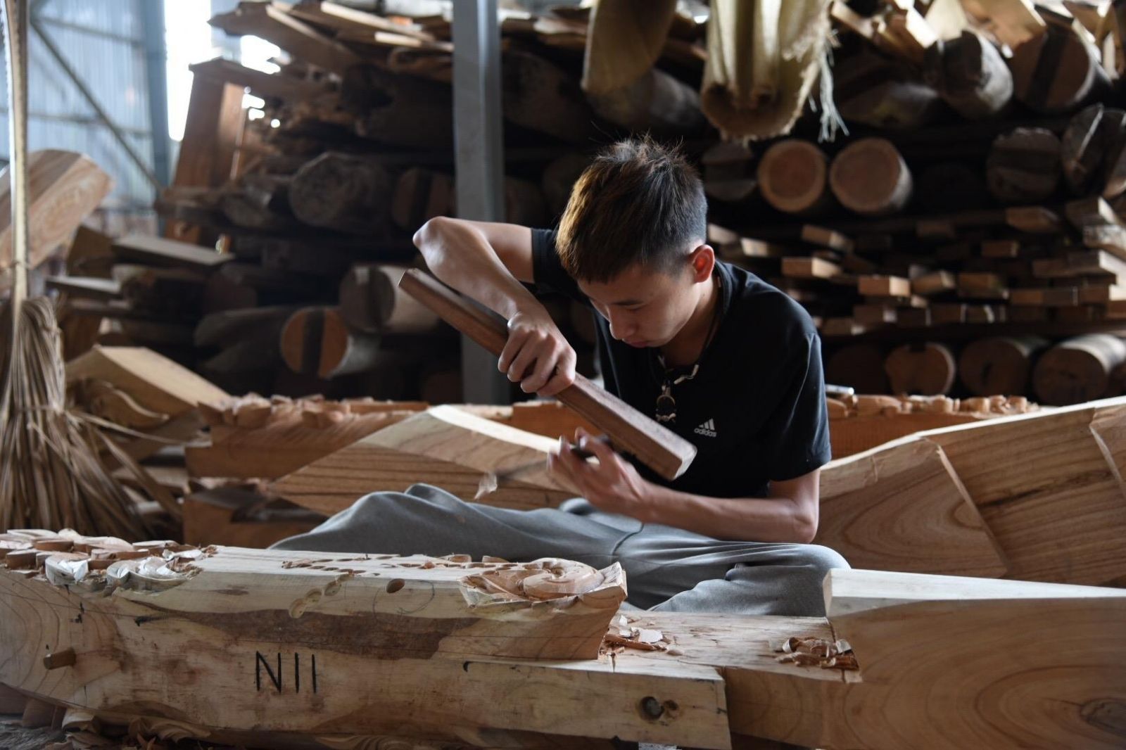 Các thớ gỗ được thổi hồn một cách tinh tế