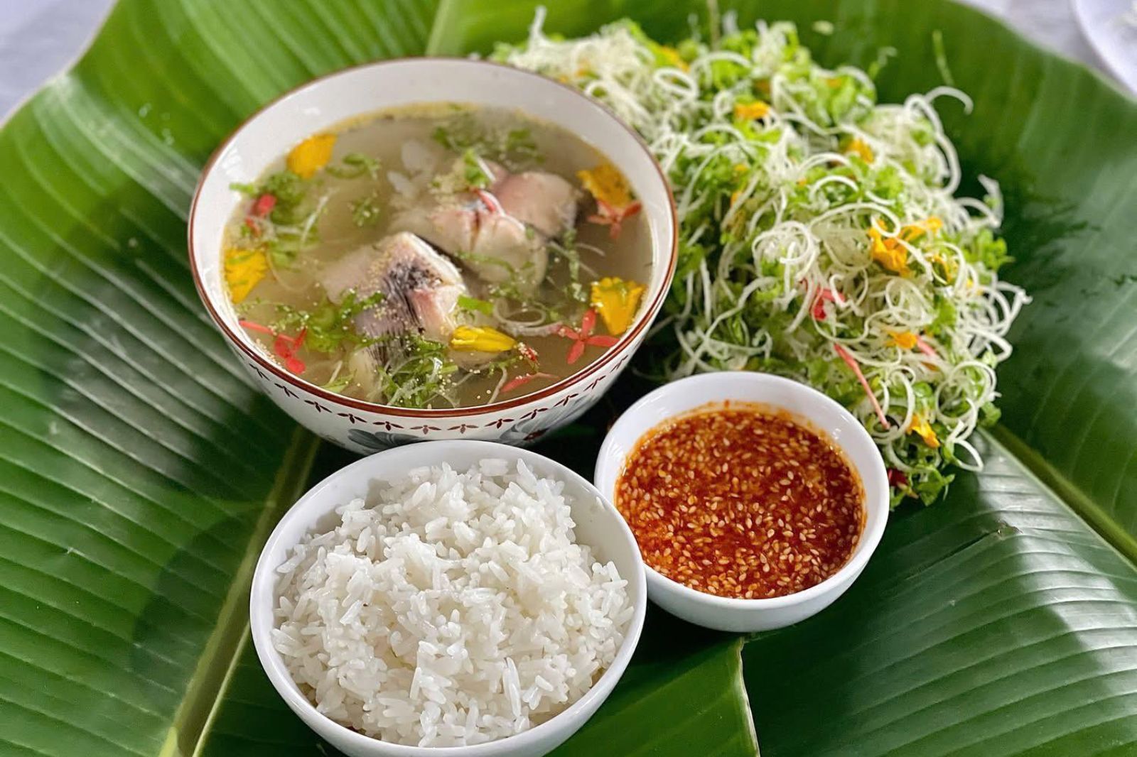 Canh ám làng Lam 