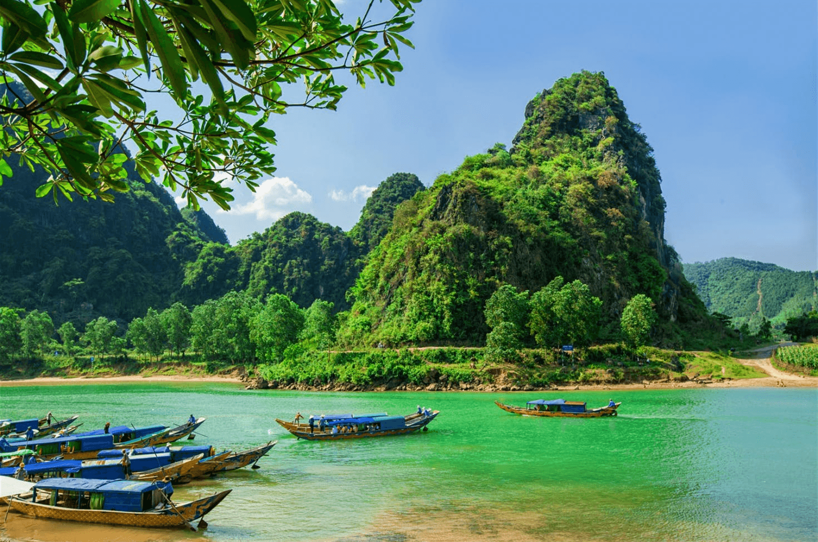 Cảnh đẹp bên bờ sông Son thơ mộng