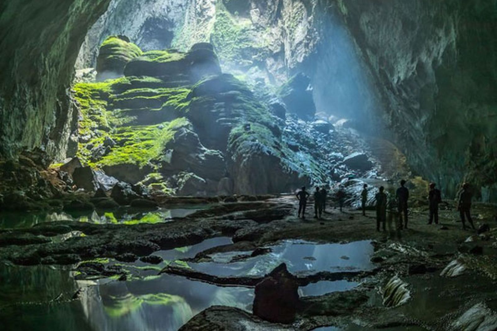 Chặng đường thử thách cả thể lực và ý chí của các trekker