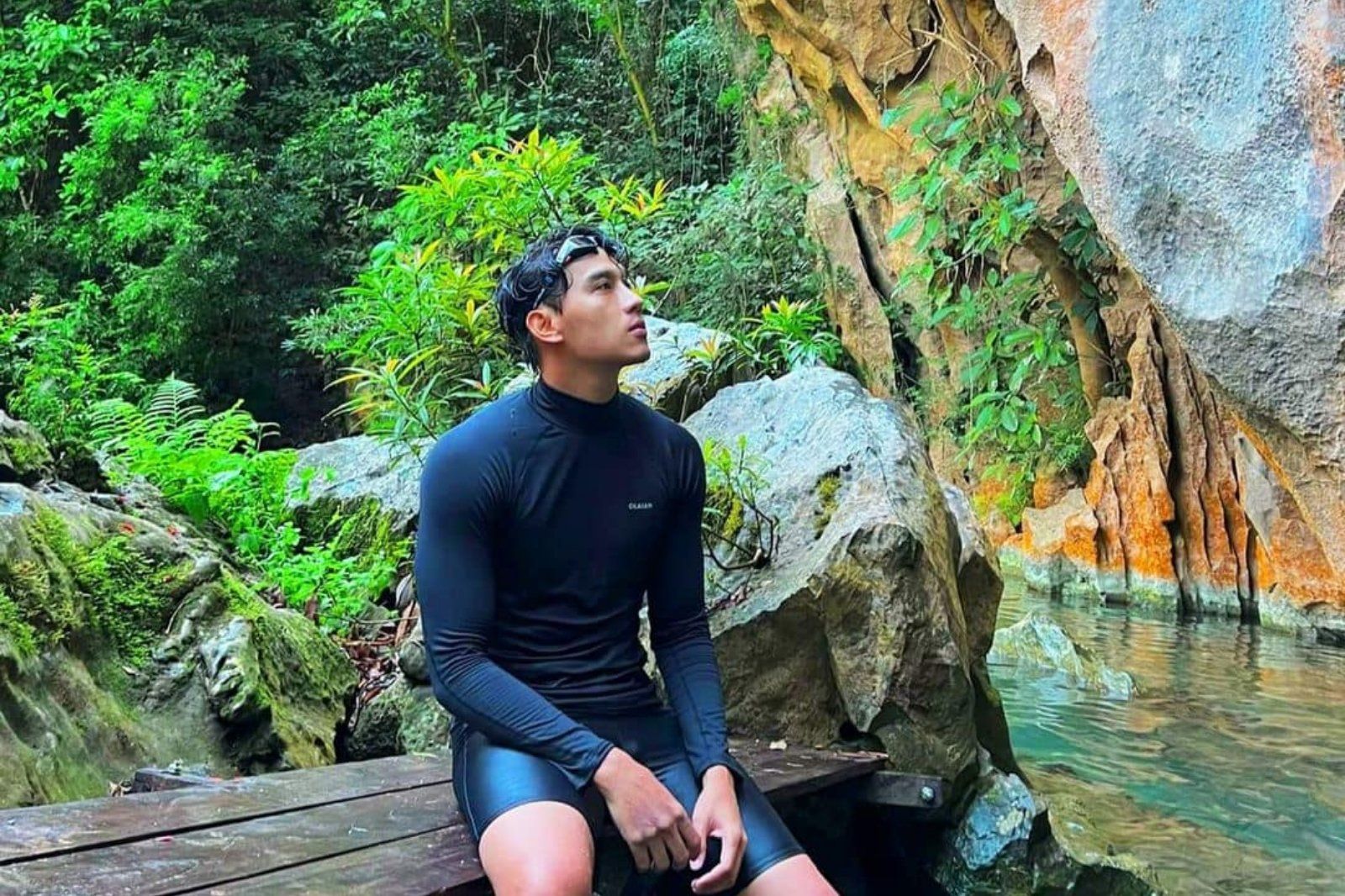 Check-in ở Thung lũng Sinh Tồn