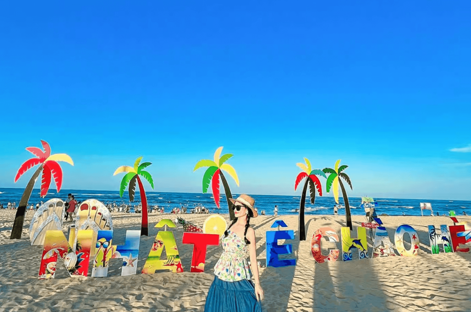 Checnk-in tại bãi biển Nhật Lệ thơ mộng