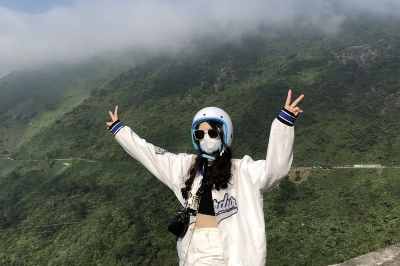 Check-in trên đèo Hải Vân
