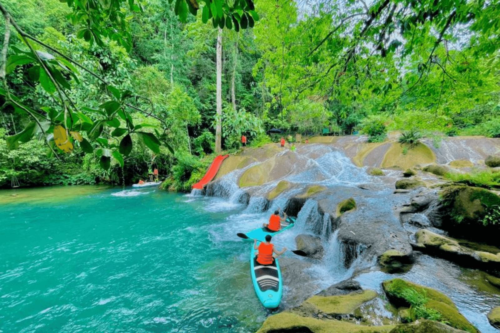 Chèo-SUP-ở-Thác-Tam-Lu
