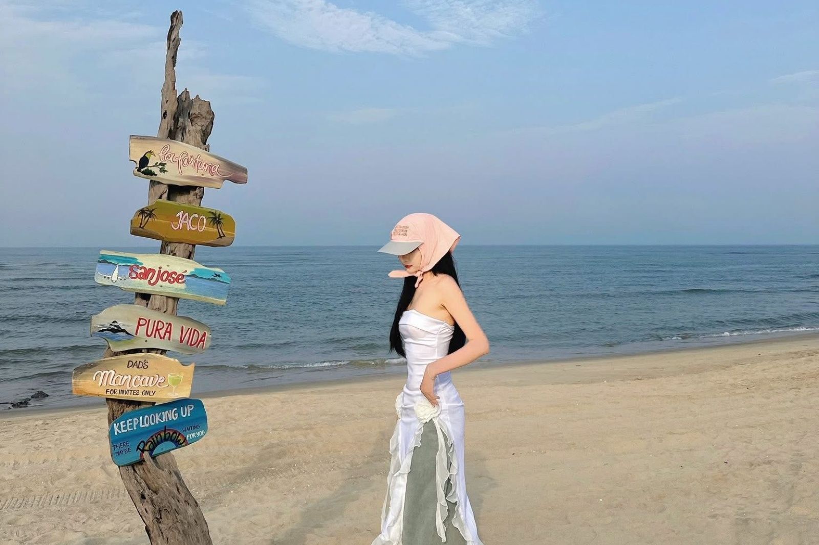 Chi phí vui chơi ở biển Nhật Lệ không quá đắt đỏ