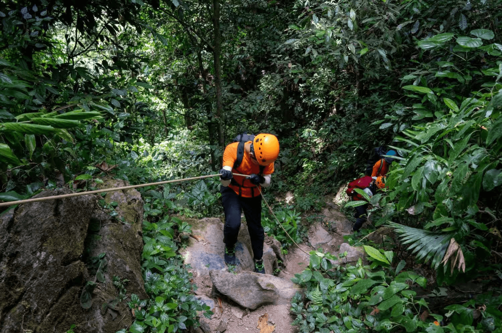 Chuẩn bị đầy đủ hành trang cho chuyến trekking đỉnh U Bò