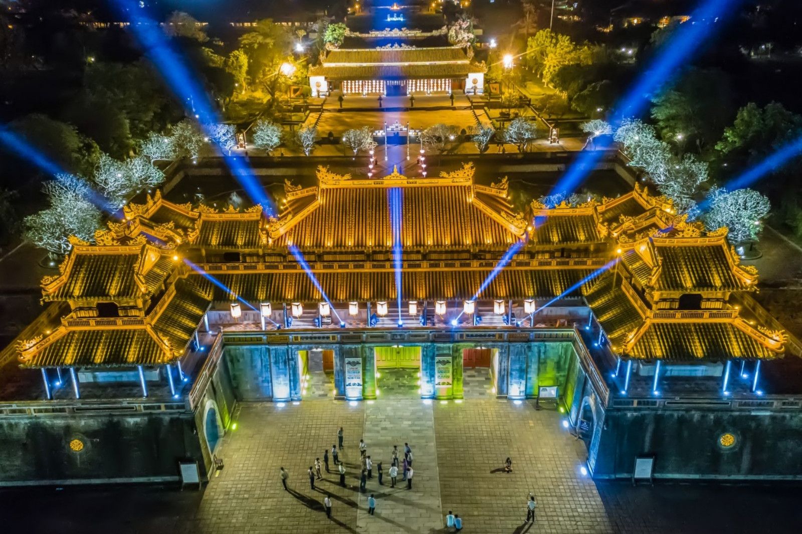 Chương trình đặc biệt, thắp sáng kinh thành Huế