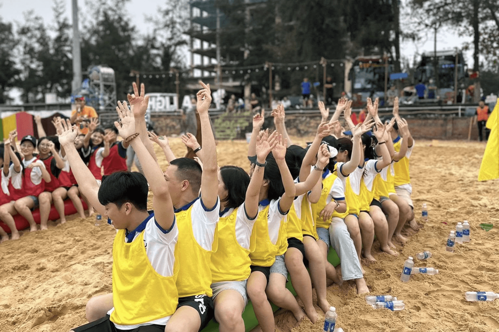 Cùng Sovaba Travel tìm hiểu teambuilding