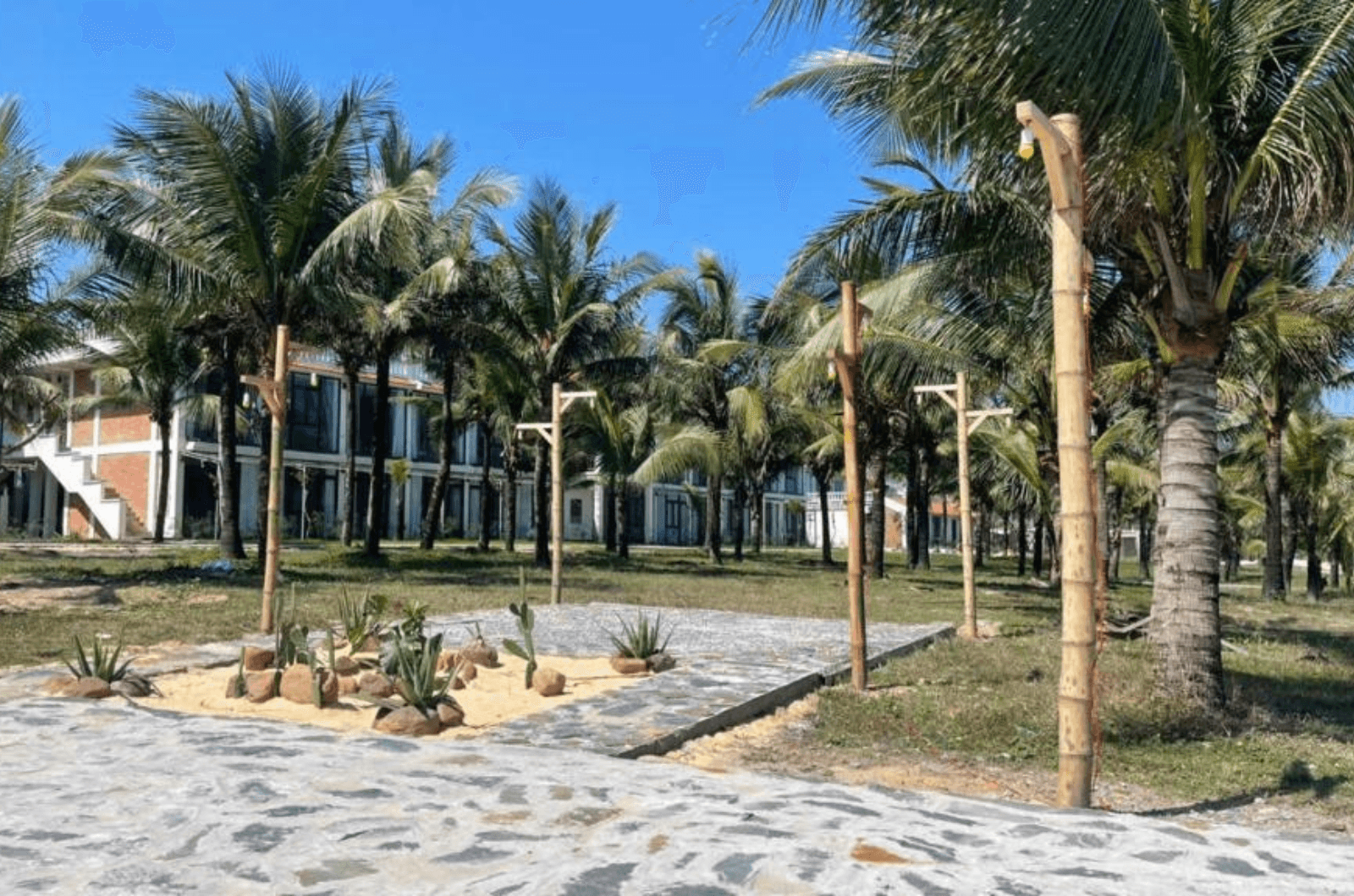 Đá Nhảy Beach Hotel Quảng Bình