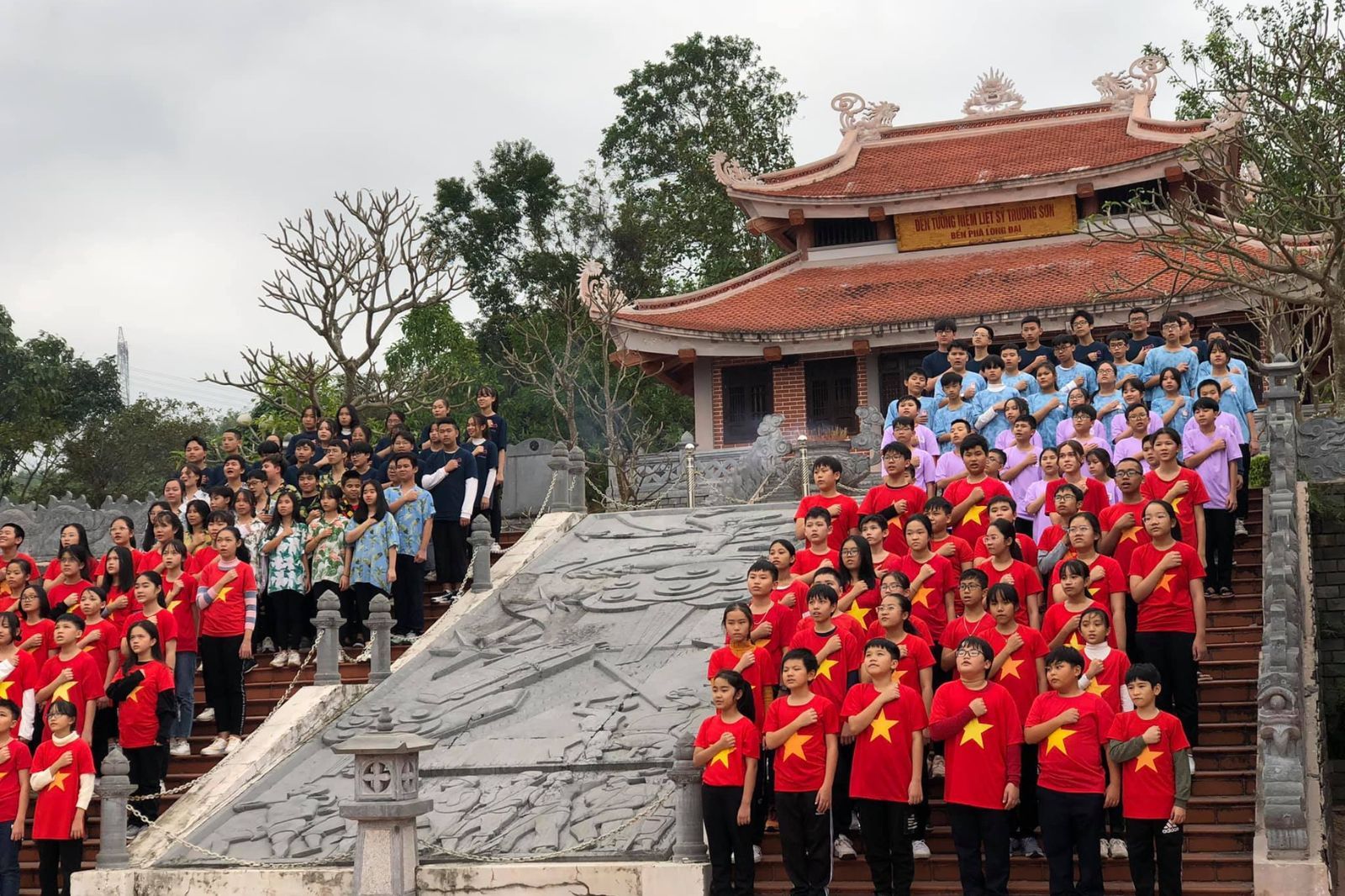 Đến đây để cảm nhận được sự thanh tịnh và lòng biết ơn 