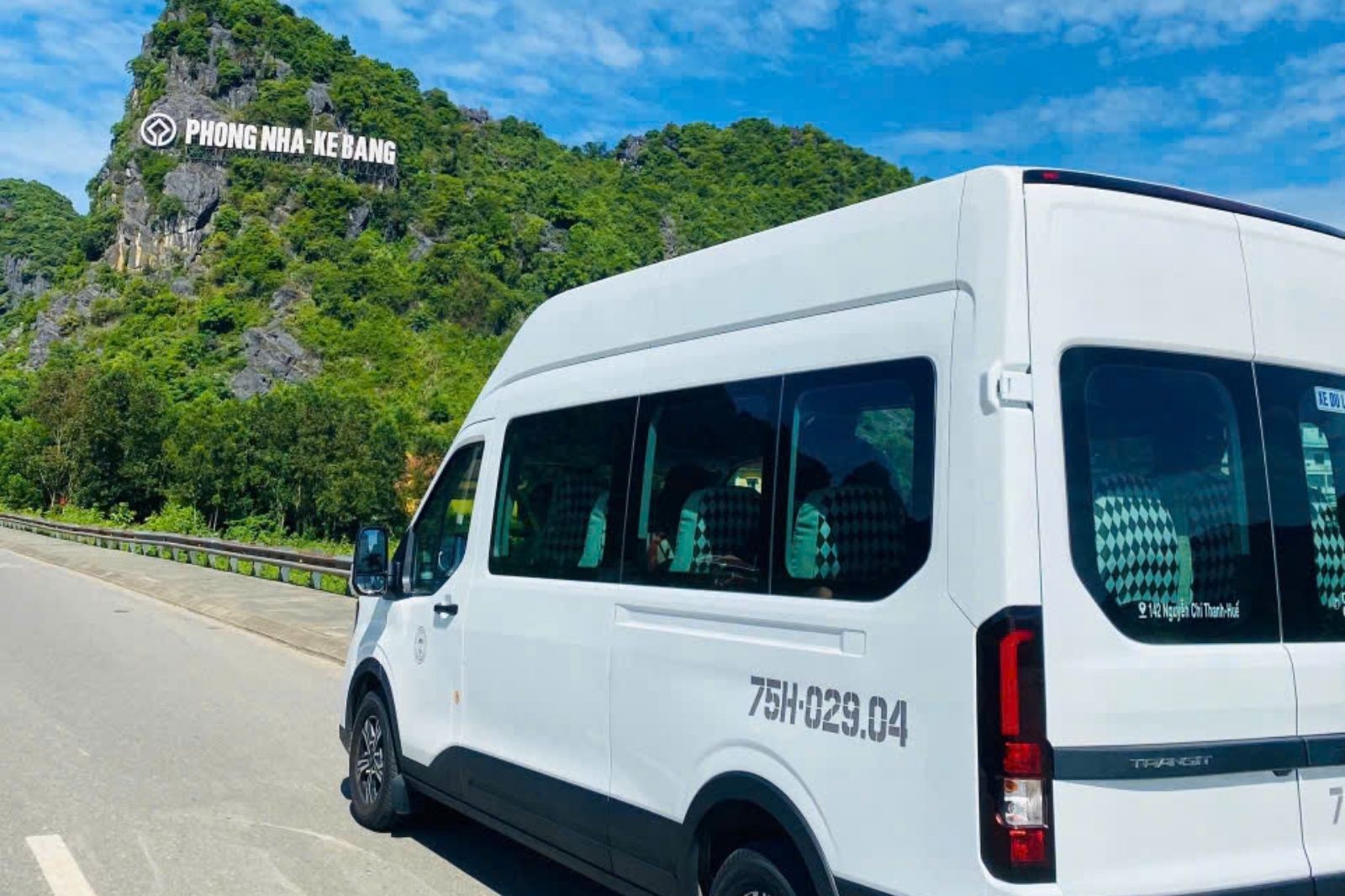Dịch vụ xe du lịch đưa đón Động Thiên Đường