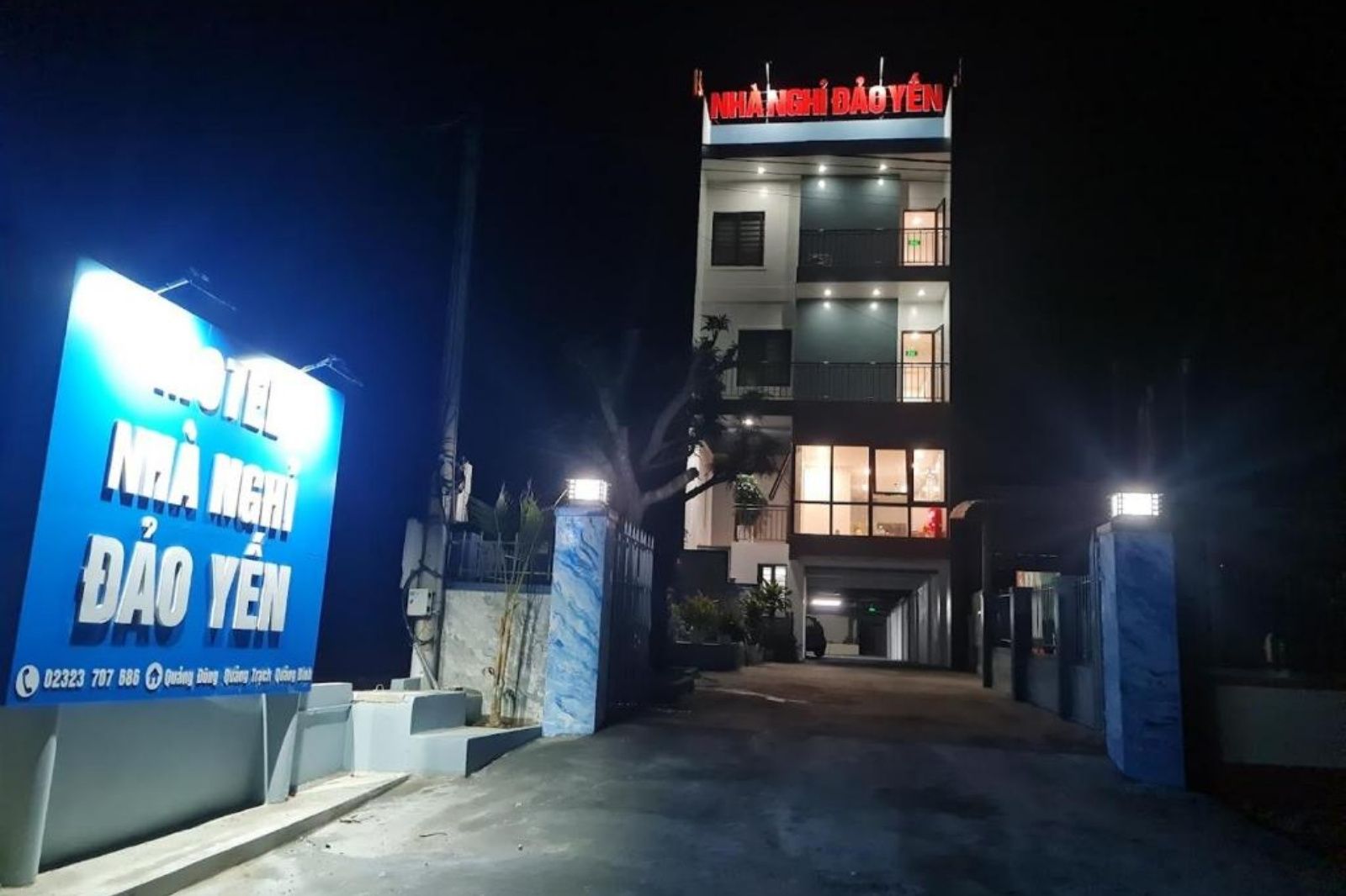 Du khách có thể dừng chân tại nhà nghỉ Đảo Yến