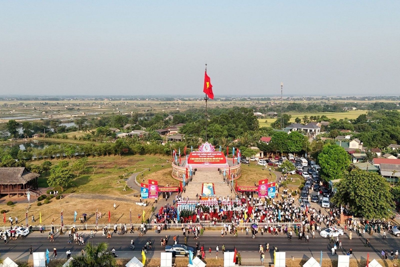 Du lịch Quảng Trị mùa cao điểm khiến du khách tốn nhiều chi phí hơn