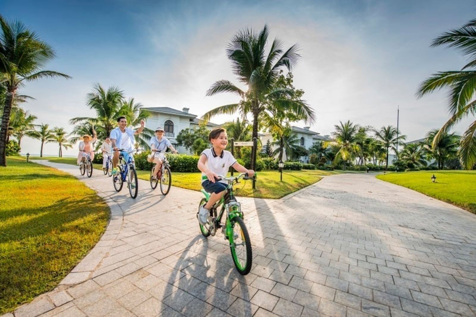 Gia đình nên lựa chọn thời điểm du lịch phù hợp với trẻ nhỏ