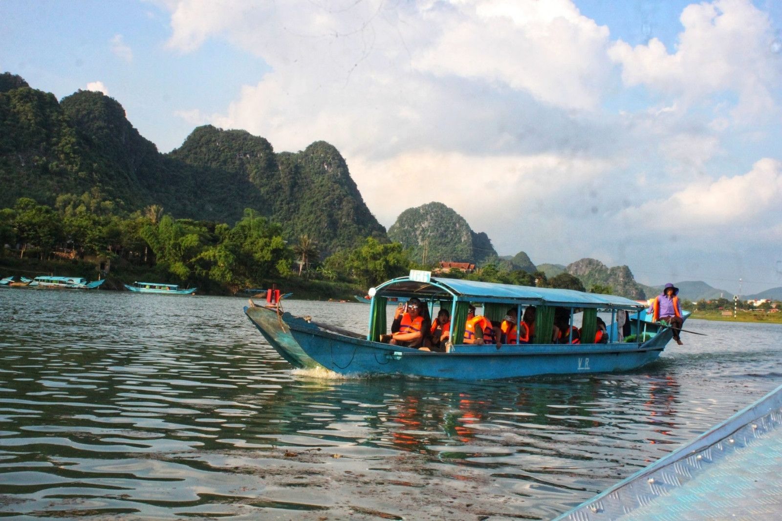 Giá vé tham quan được niêm yết rõ ràng