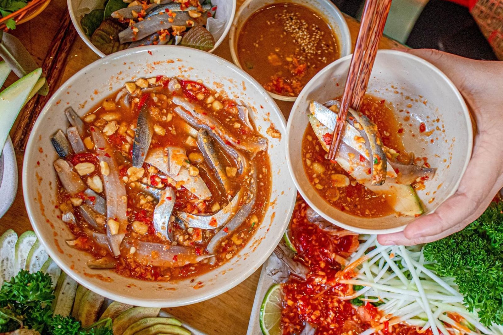 Gỏi cá trích