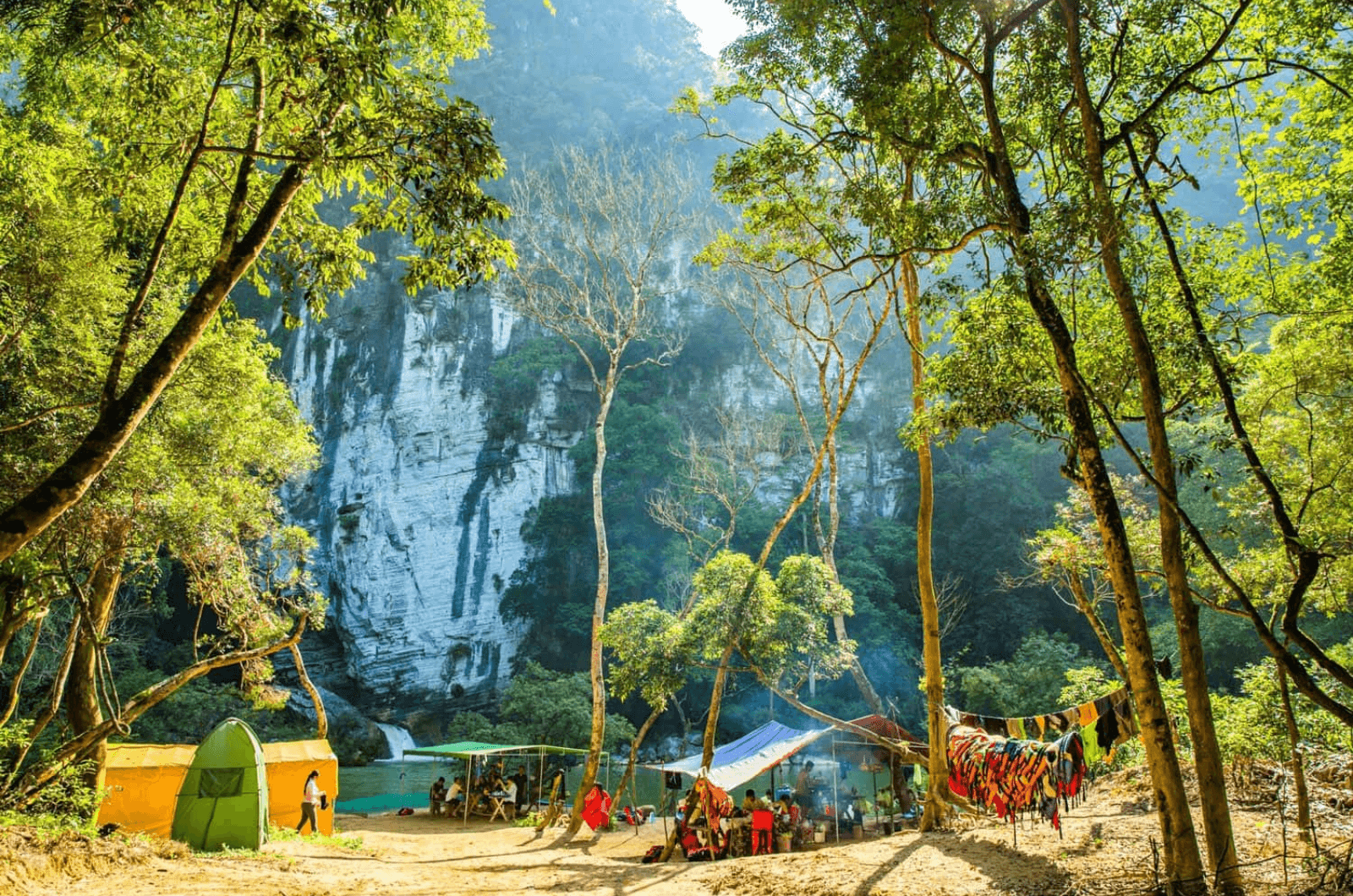 Hành trình Trekking Tú Làn đầy hấp dẫn