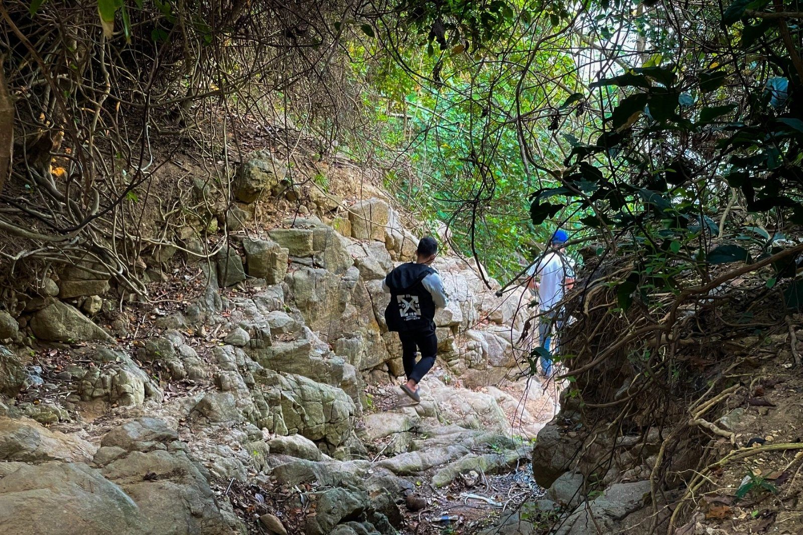 Hành trình trekking đến Ghềnh Bàng