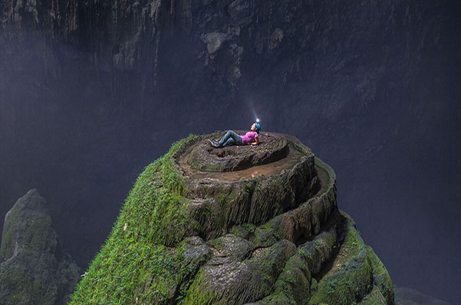 Khám phá Hang Sơn Đoòng khi đi du lịch Quảng Bình.