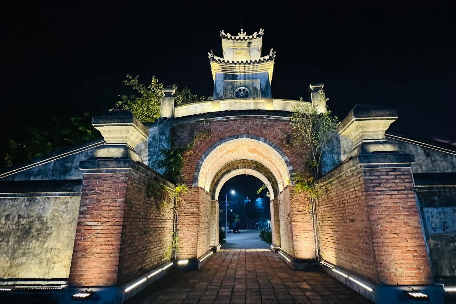 Khám phá Quảng Bình Quan - Cánh cổng qua thời gian