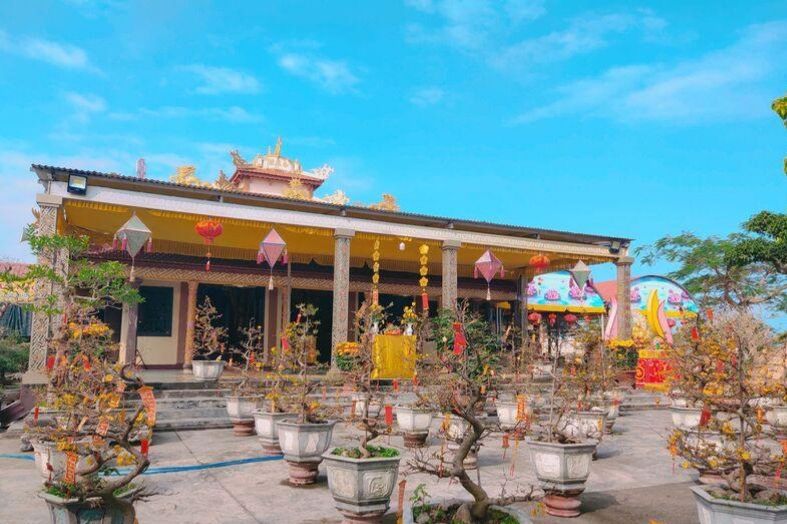 Không gian bình yên, thanh tịnh tại chùa