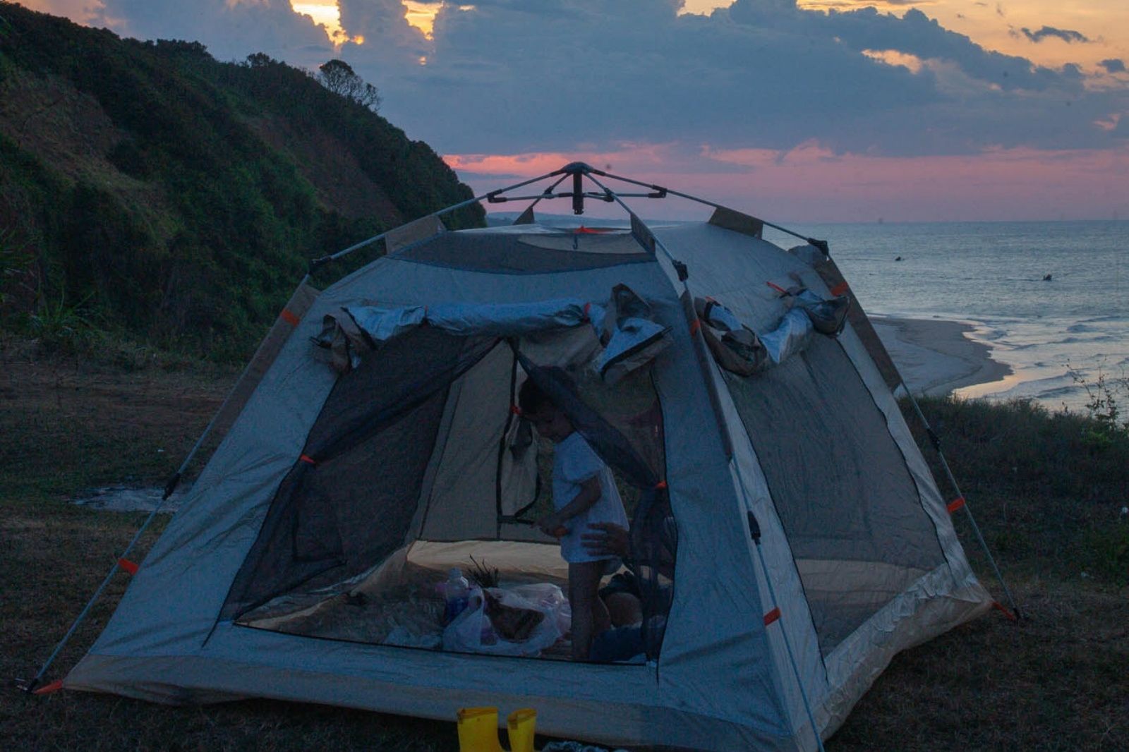 Không gian cắm trại cực chill ở Mũi Trèo