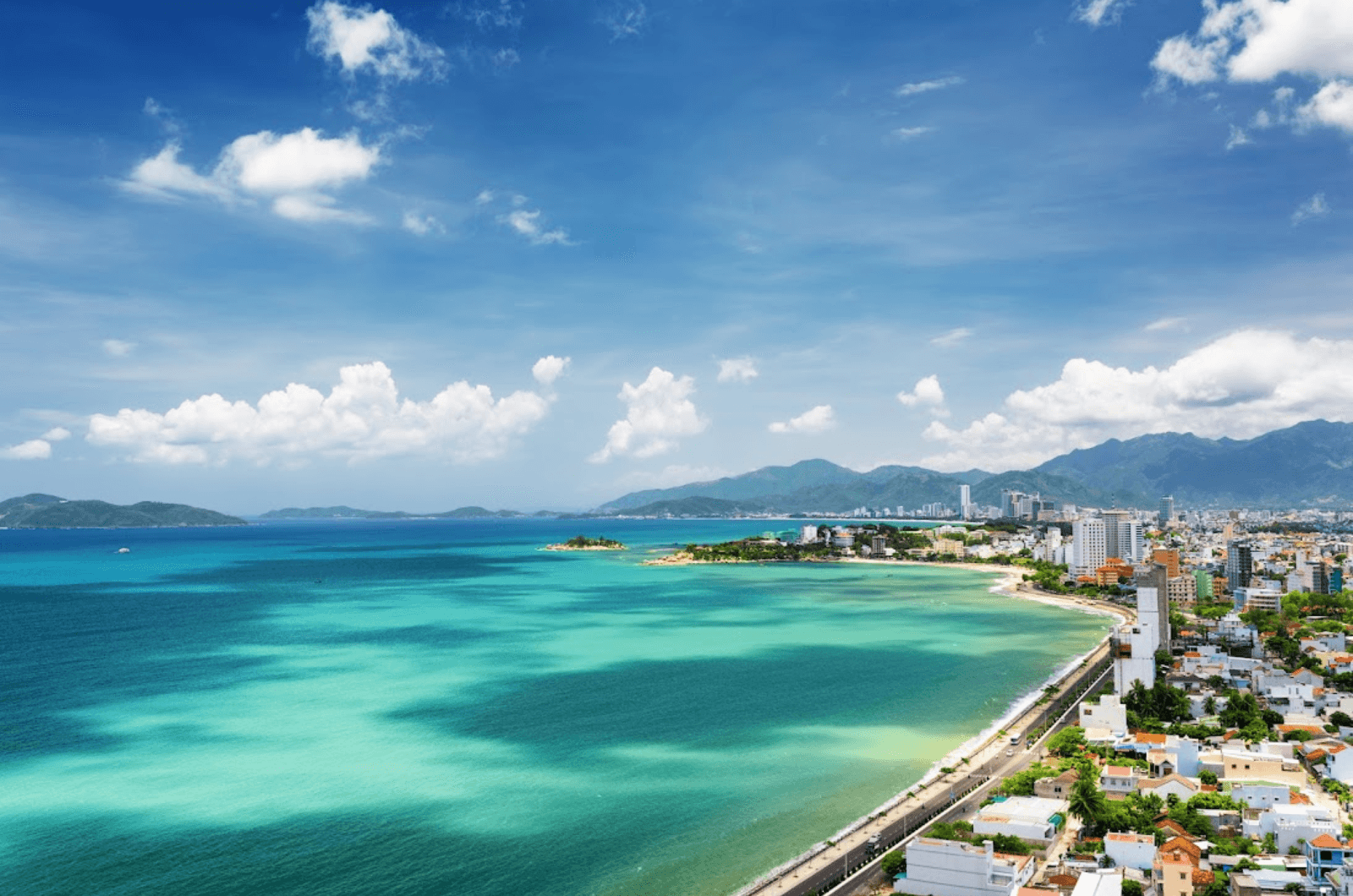 Khung cảnh đẹp như tranh vẽ của biển Nhật Lệ