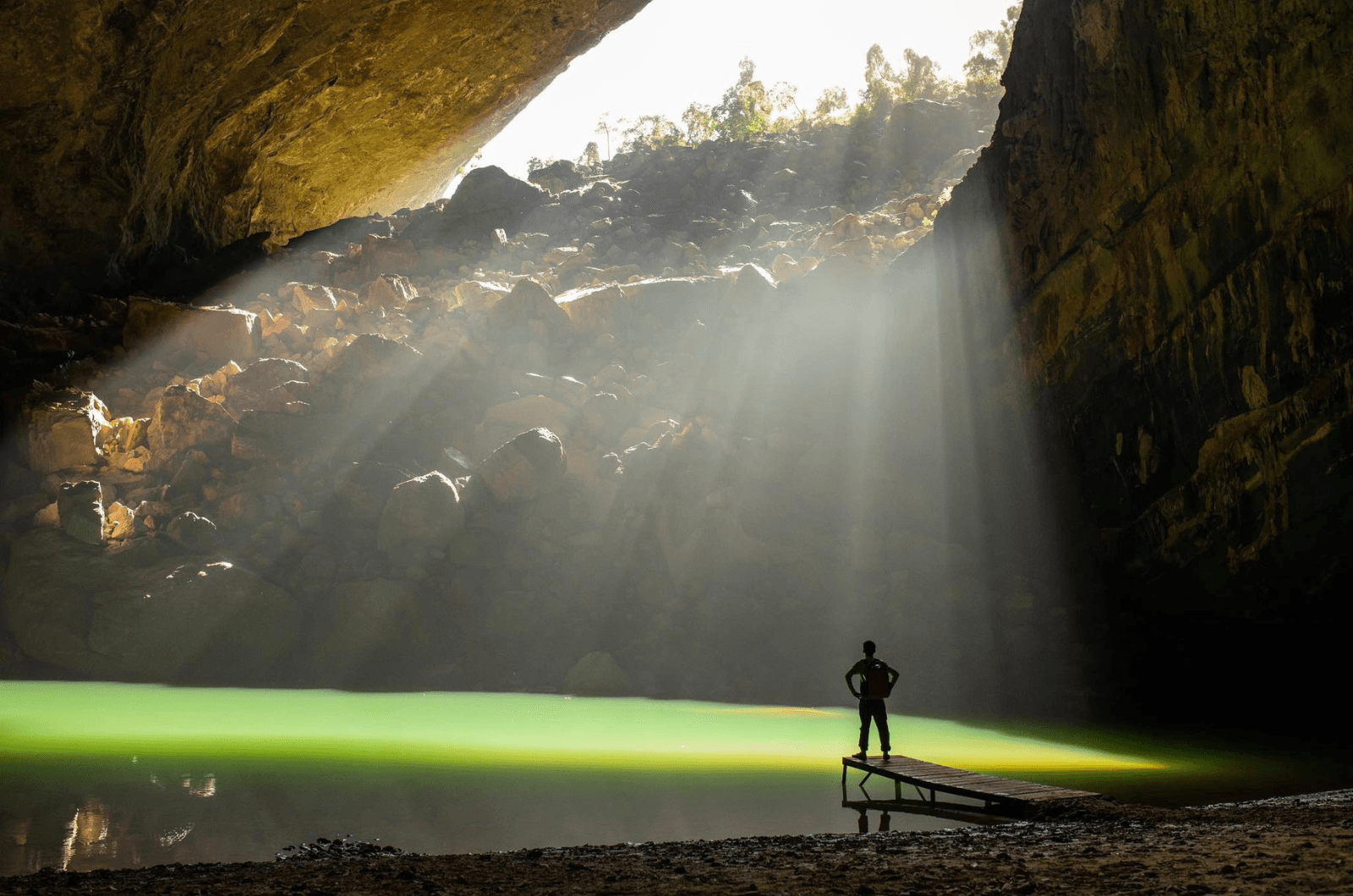 Kinh nghiệm trekking hang Én an toàn