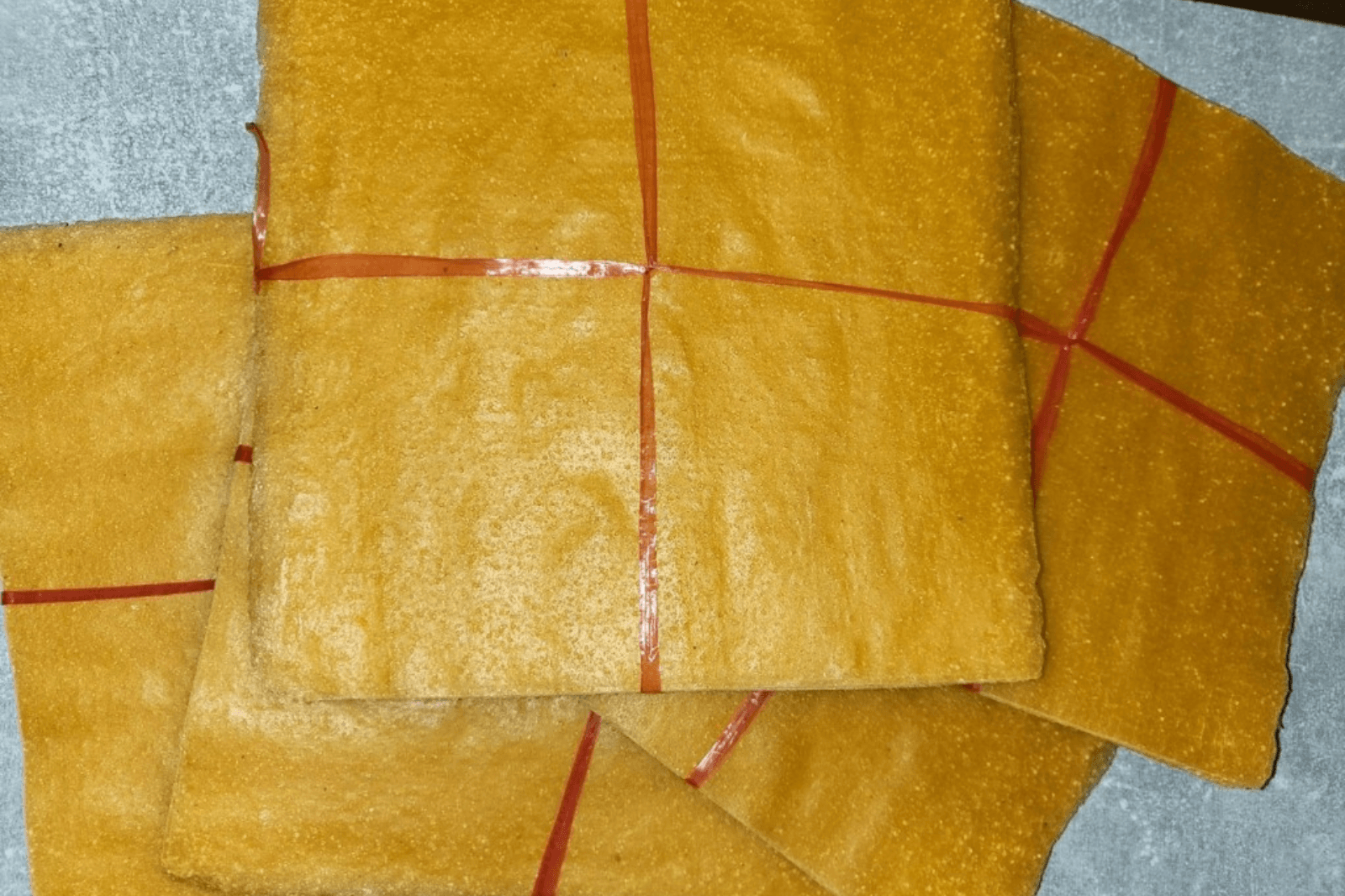 Loại bánh dùng để cuốn ram Ba Đồn 