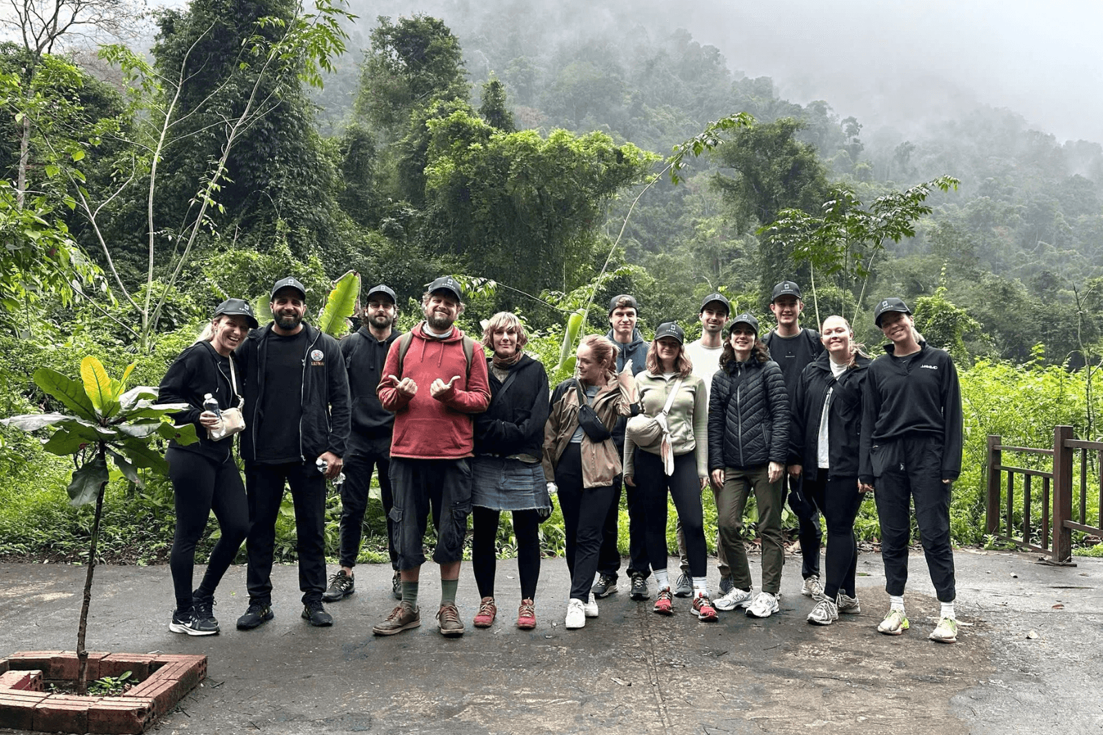 Lựa chọn tour ghép sẽ tiết kiệm chi phí hơn