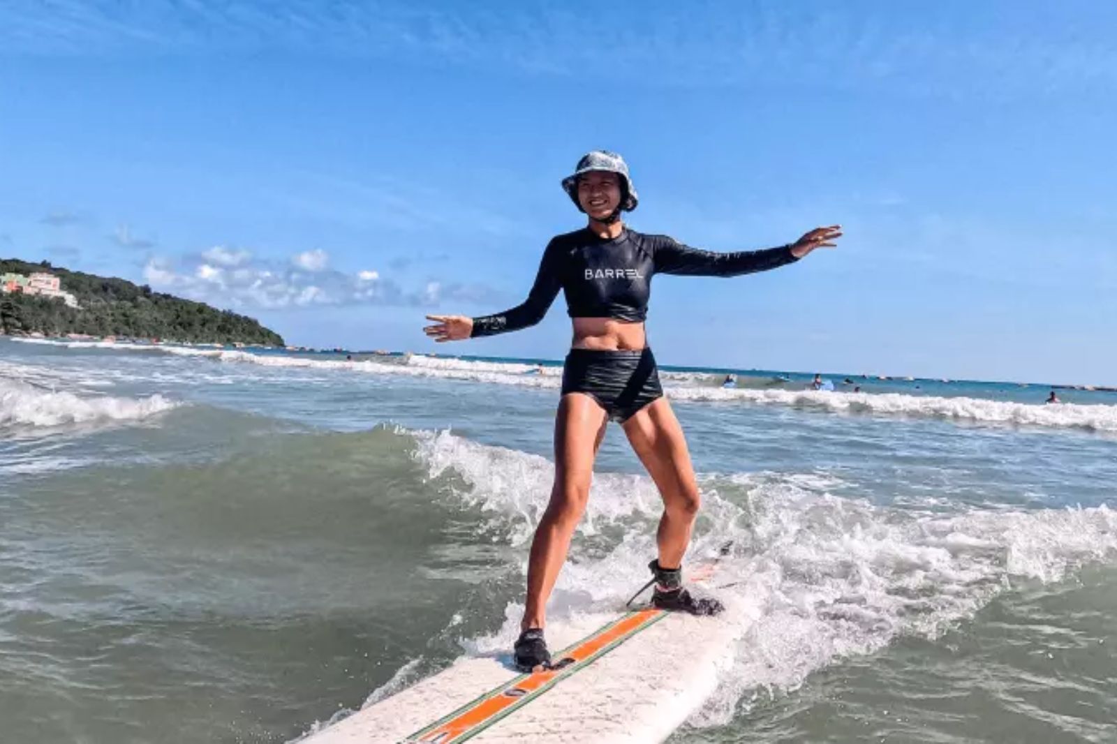 Ảnh: Lướt ván sóng là loại hình phổ biến nhất