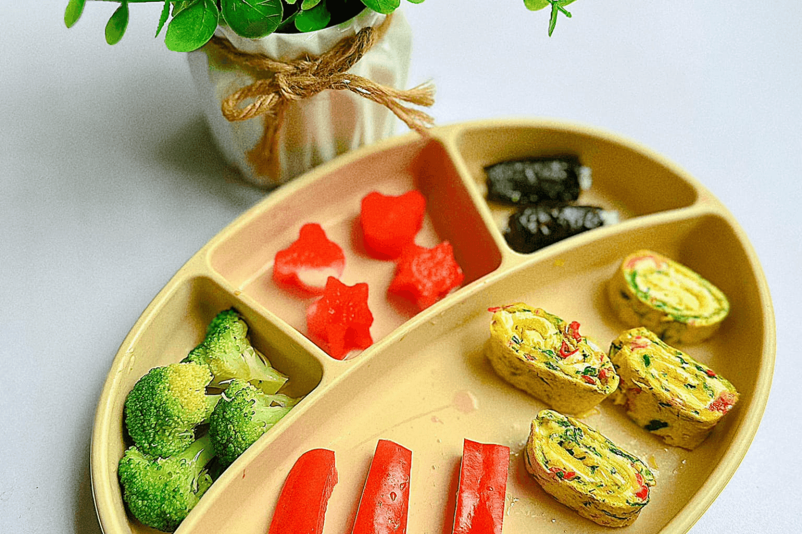 Món ăn đơn giản dễ thực hiện cho bé