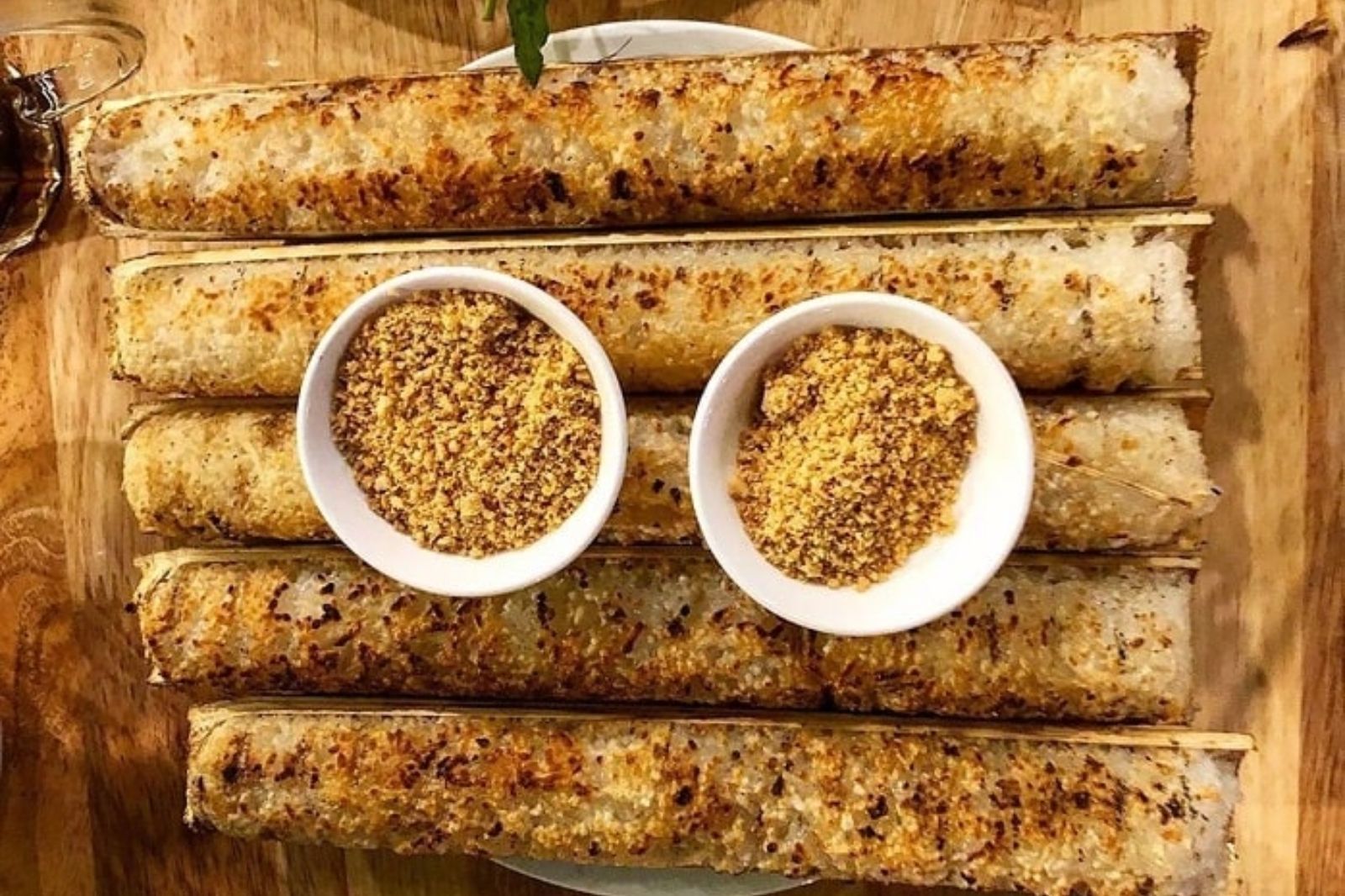 Món cơm lam truyền thống của người Pa Cô