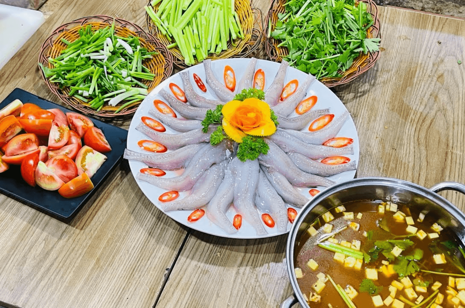 Món lẩu cá khoai ngon trứ danh Quảng Bình