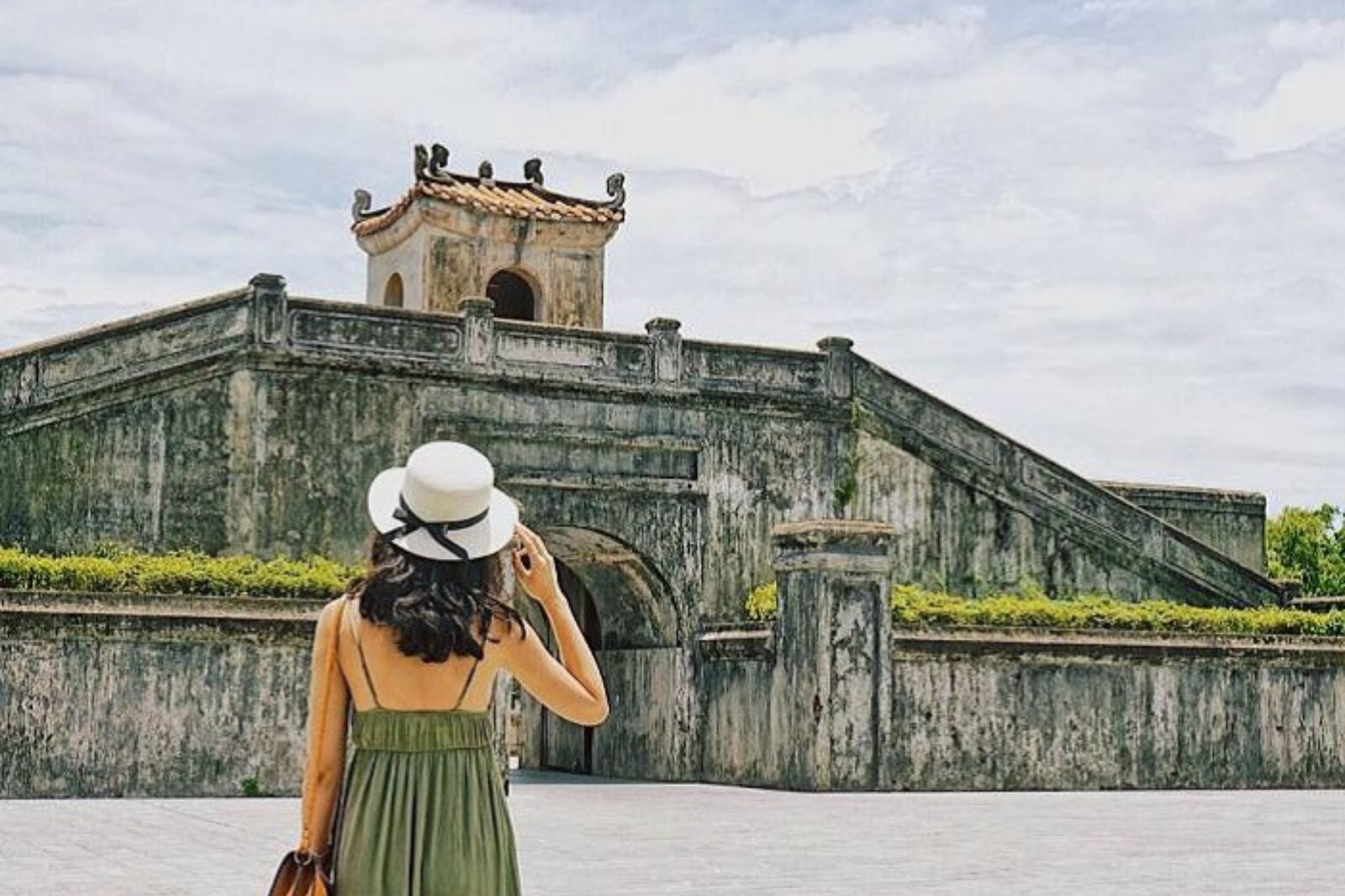 Mùa khô thich hợp cho các hoạt động ngoài trời