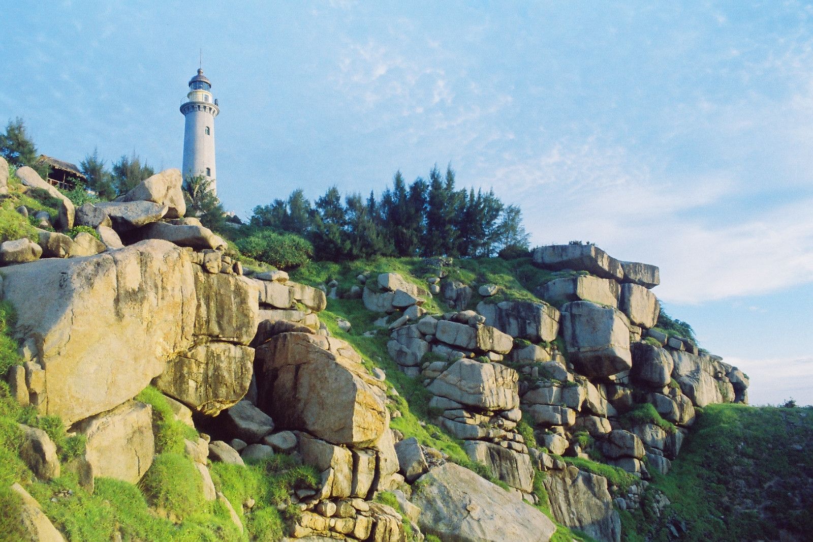 Mũi Trèo đẹp như mơ giữa lòng Quảng Trị