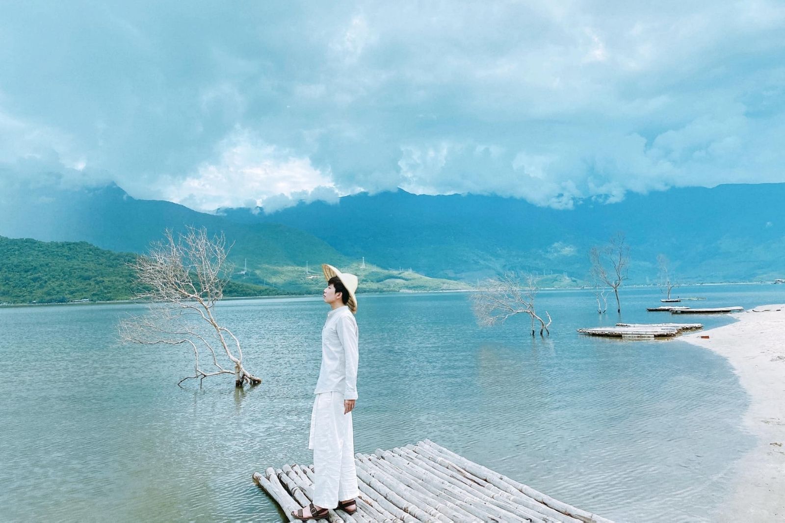 Ngắm nhìn cảnh sắc thiên nhiên tuyệt đẹp tại Huế