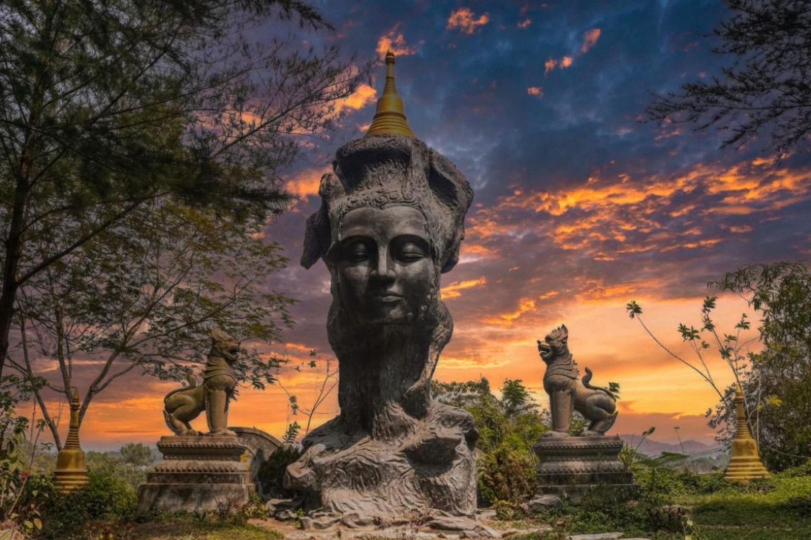 Ngôi chùa được mệnh danh là "Tiểu cảnh Thái Lan" trên đất cố đô