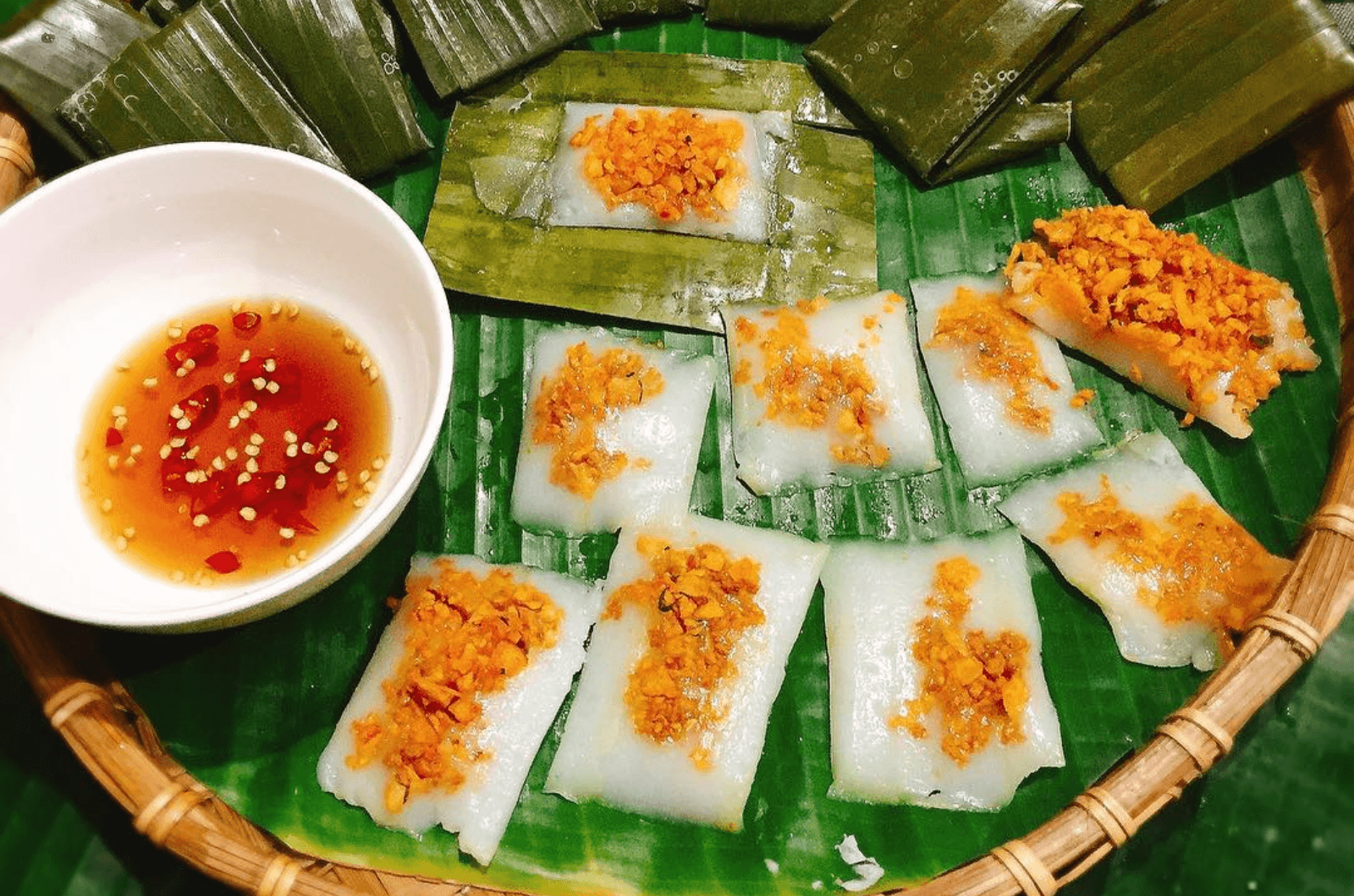 Nhiều địa chỉ bán bánh nậm ngon ở Đồng Hới