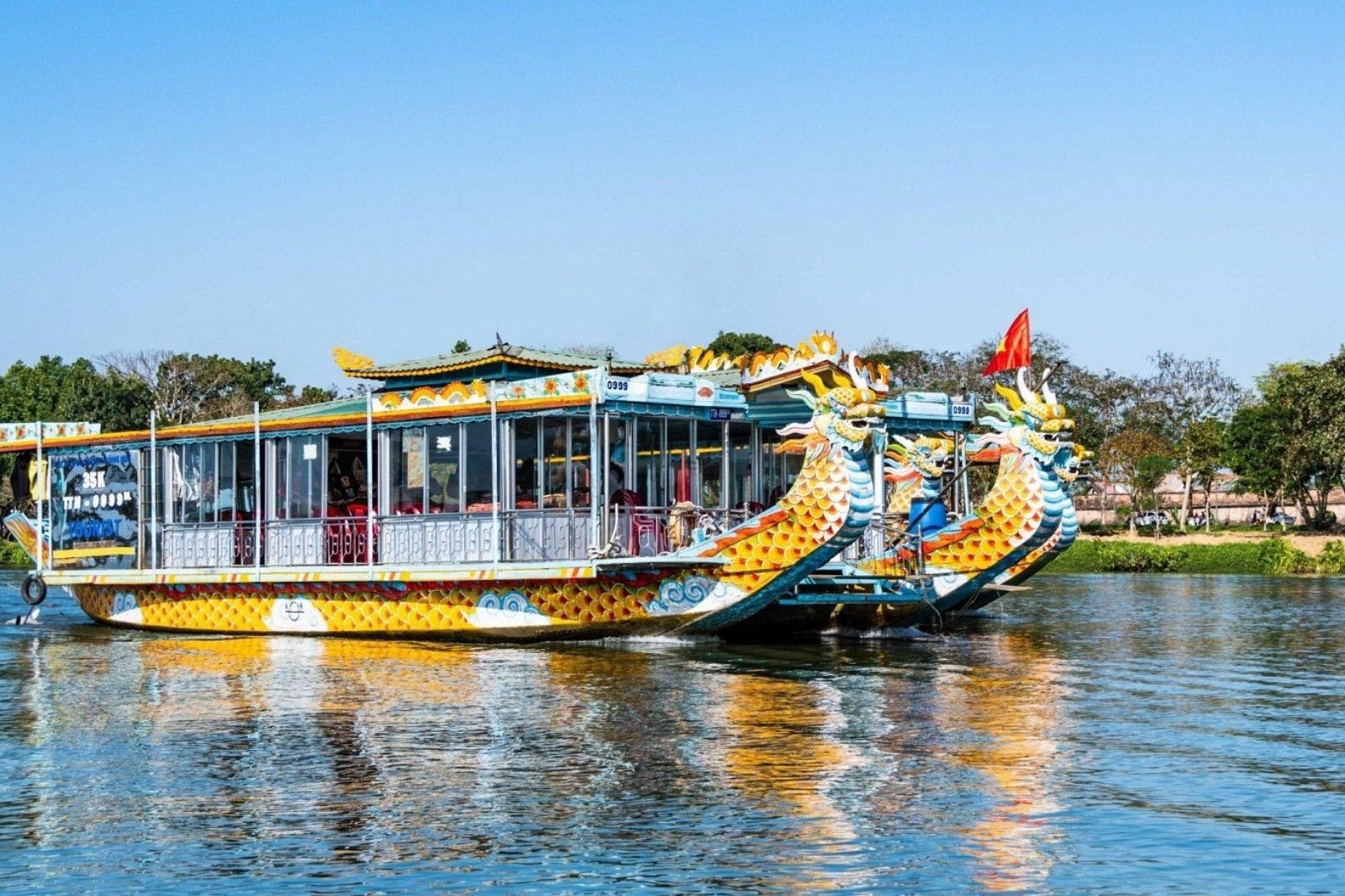 Nhiều trải nghiệm đặc biệt trên dòng Hương Giang