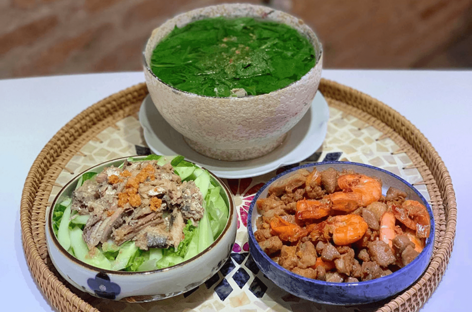 Những bữa cơm trưa ngon và chất lượng tại Đồng Hới