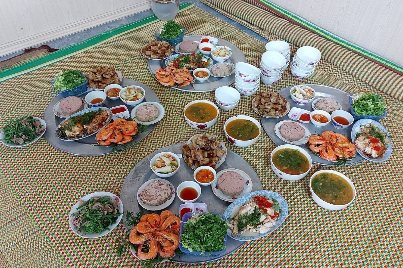 Những món ăn truyền thống trên mâm cỗ của người Quảng Trị