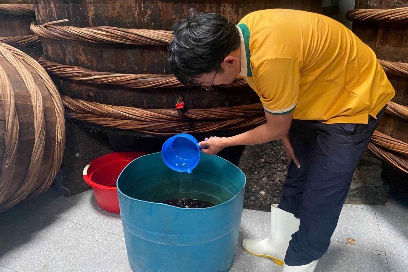 Nước mắm Nam Ô chọn lọc phải đạt được những tiêu chuẩn khắt khe